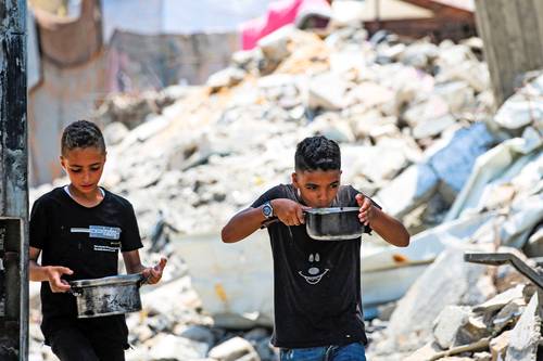 gaza:-120-bodies-recovered-from-bombed-areas