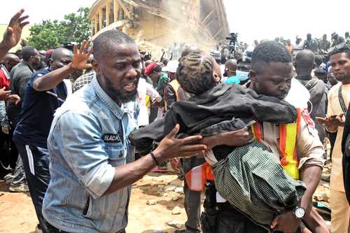 nigerian-school-collapse-leaves-22-dead