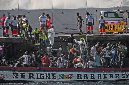 some-50,000-african-migrants-will-arrive-in-the-canary-islands-this-year