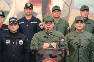 venezuelan-army-reiterates-its-“absolute-loyalty”-to-maduro