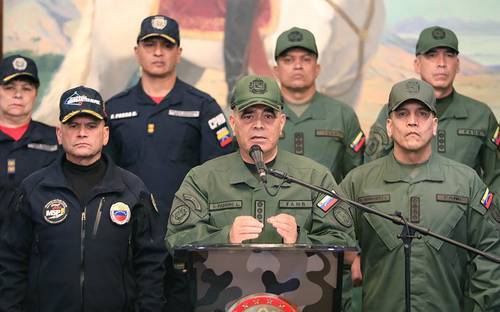 venezuelan-army-reiterates-its-“absolute-loyalty”-to-maduro