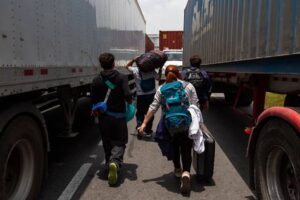 chaos-in-colombia-due-to-transport-blockades