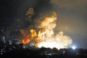 israel-attacks-hezbollah-headquarters-in-beirut