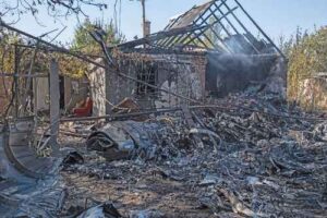 russia-takes-control-of-strategic-town-in-eastern-ukraine