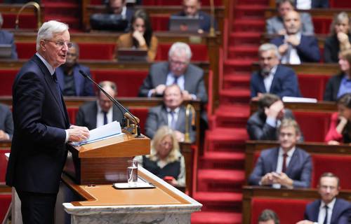 french-premier-passes-motion-in-congress