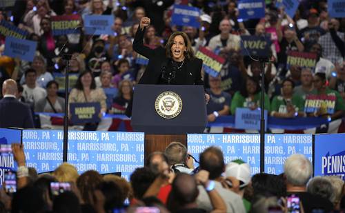 it's-time-to-knock-on-doors-and-call-to-vote;-it's-for-freedom:-harris