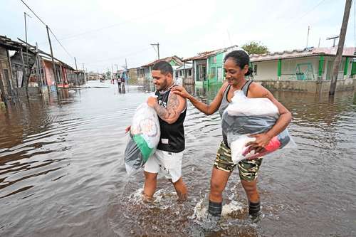 cuba-announces-electrical-reconnection-after-hurricane-rafael