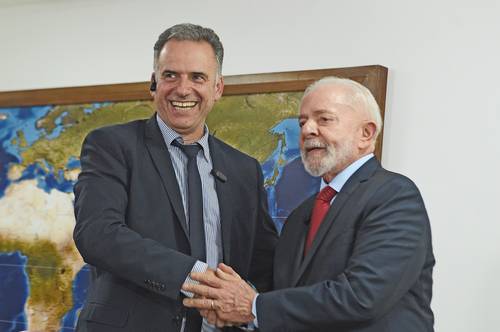 Lula receives the next ruler of Uruguay in Brazil