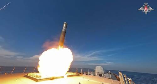 russia-successfully-tests-hypersonic-missiles-in-the-mediterranean