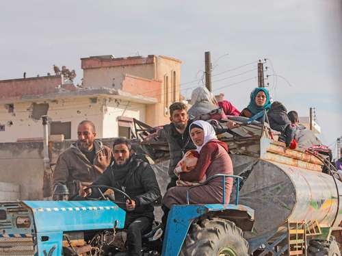 Pro-Turkish fighters take the Syrian city of Hama