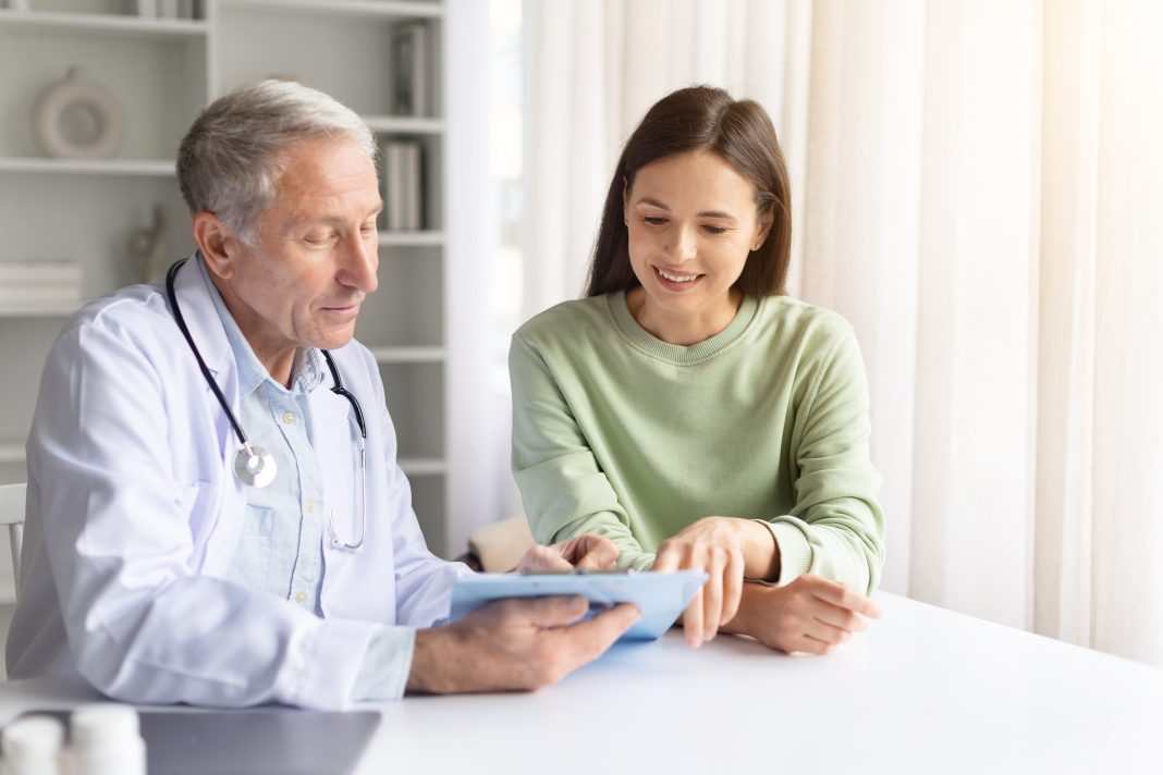 Shows medical guidance during pregnancy.