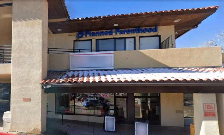 Santa Fe’s Planned Parenthood Reopens Monday After Being Closed Over a Year