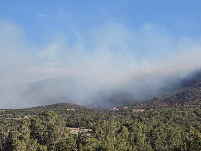 Mandatory Evacuation: Smoke Pushes Toward Mountainair, Mayor Warns of Dangerous Air Quality
