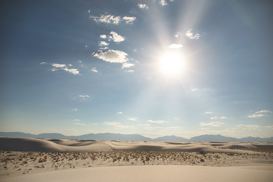 Hot sun over the white dunes of White Sands