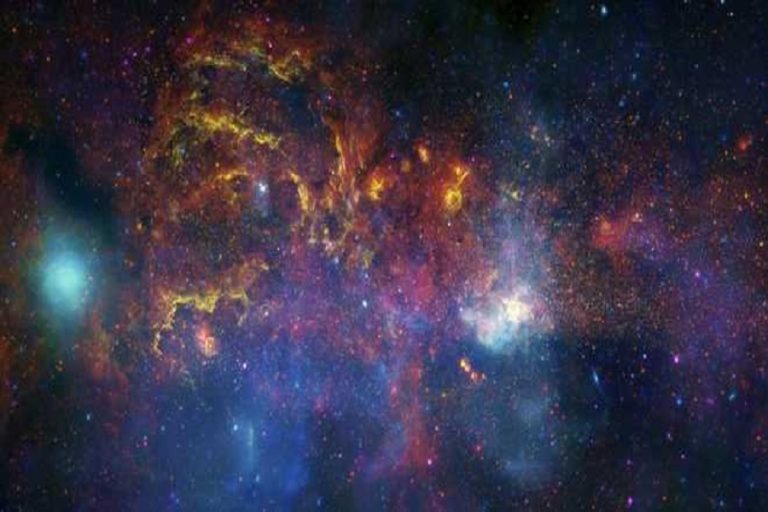 Astronomers Just Found Raspberry Sugar Floating Between Stars